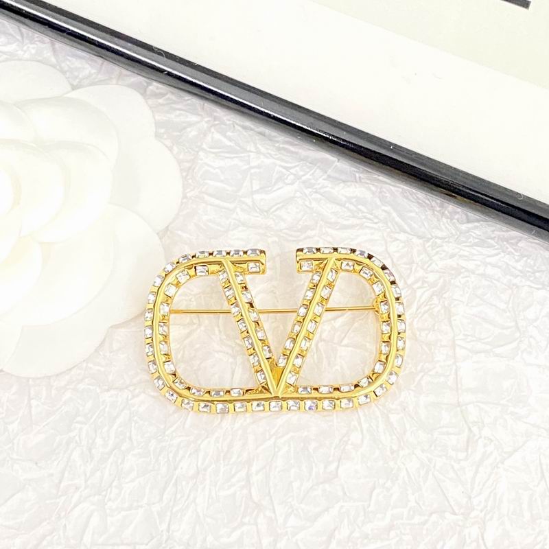 Valentino brooch 10yxq01